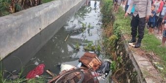 Tukang Becak di Lamongan Ditemukan Tewas Tercebur di Selokan, Warga Sebut Kerap Tenggak Miras