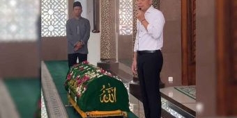 Ibu Wakil Wali Kota Surabaya Armuji Meninggal Dunia, Eri-Ketua DPRD Sampaikan Bela Sungkawa