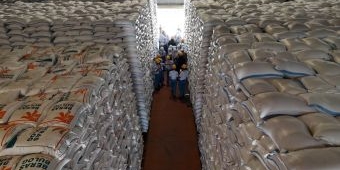 Stok Beras BULOG Tembus 5 Juta Ton, Gudang Kediri Penuh hingga Sewa Tambahan