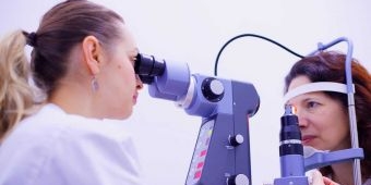 Rahasia Menjaga Kesehatan Mata di Era Gadget