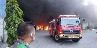 Pabrik Spare Part Motor di Lamongan Terbakar