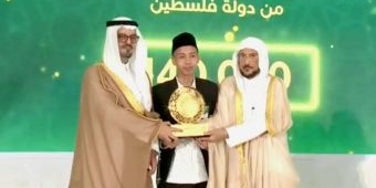 cv-jawara-internasional-djaya-beri-hadiah-umrah-gratis-ke-hafiz-asal-pamekasan-yang-juarai-mhq