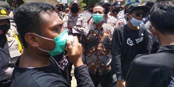 Demo Tolak Omnibus Law UU Cipta Kerja di Lamongan Terus Berlanjut