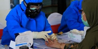Hasil Rapid Test Reaktif, Peserta UTBK Langsung Jalani Swab