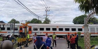 PT KAI Sampaikan Prihatin Atas Dua Kejadian Tertempernya OTK dan Motor, Tegaskan Rel Harus Steril