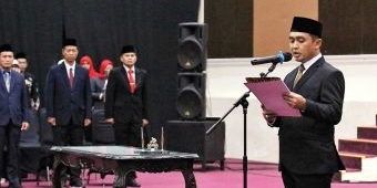 Lantik 55 Pejabat Administrator dan Pengawas, Wali Kota Pasuruan Tekankan Integritas ASN