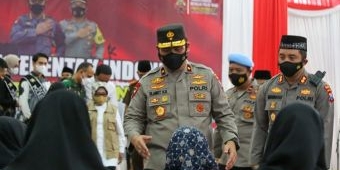 Wakapolda Jatim Tinjau Vaksinasi Tahap 2 di Jombang