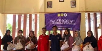 Pasca Pemilu 2024, BEM STKIP Modern Ngawi Bagikan Paket Sembako ke 150 Warga