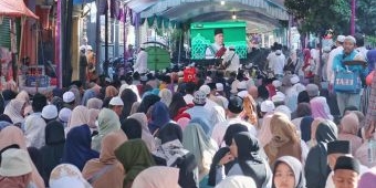 Di Haul KH Abdul Hamid, Wali Kota Pasuruan dan Wagub Jatim Ajak Jaga Kebersamaan