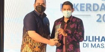 Wali Kota Kediri Raih Penghargaan Karmika Graha Abinaya dalam Rakerda REI Jatim