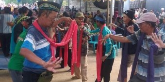 Warga Tegalagung Tuban Gelar Sedekah Bumi untuk Tolak Balak Penyakit