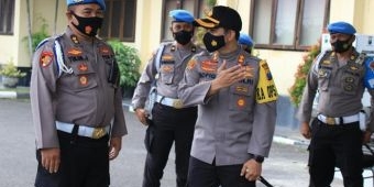 Minimalisir Pelanggar, Propam Polda Jatim Periksa Senpi Anggota Polres Pasuruan