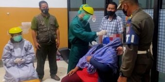 Terjaring Razia, ​Tiga PSK di Probolinggo Langsung Dites Swab