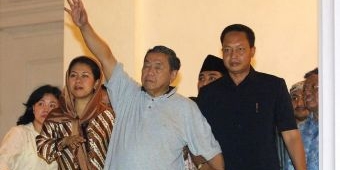 Inilah Perbedaan Gus Dur dan Jokowi soal Konstitusi dan Keluarga