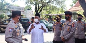 Kunjungi Gresik, Kakor Sabhara Mabes Polri Apresiasi Penerapan PPKM Darurat