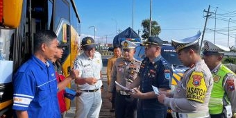Operasi Keselamatan Semeru 2026: Satlantas Polres Probolinggo Lakukan Ramp Check di Exit Tol Leces