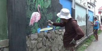 Mengintip Wisata Mural di Kebonsari Jember