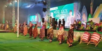 Parade Batik Pamekasan untuk Indonesia Hiasi Pembukaan MTQ XXIX Jatim, Ajang Pamer Batik Tulis