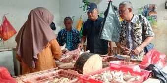 Pastikan Harga Pokok Stabil, Polres dan Pemkab Tuban Sidak Pasar