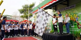 HUT Ke-53 dan Sambut HUT Ke-80 RI, Petrokimia Gresik Gelar Fun Walk yang Diikuti 5000 Peserta