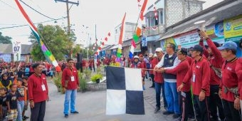 Lepas Jalan Sehat di Desa Sembayat, Wakil Bupati Gresik Minta Warga Jaga Kerukunan
