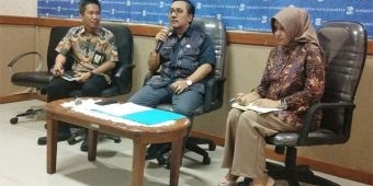 Tuntaskan Perekaman e-KTP, Dispendukcapil Surabaya Buka Layanan hingga Pukul 24.00