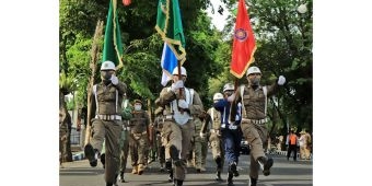 HUT ke-77 Provinsi Jatim, Pemkot Pasuruan Terima Bendera Pataka Jer Basuki Mawa Beya