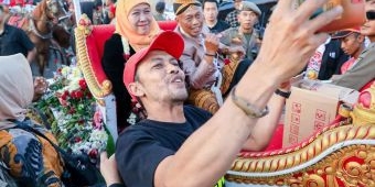 Gubernur Khofifah Apresiasi Kirab Budaya Grebeg Tutup Suro di Ponorogo