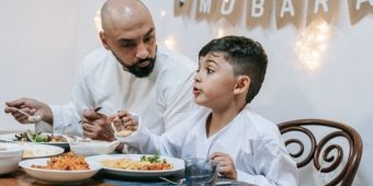 6 Tradisi Unik Lebaran di Berbagai Negara