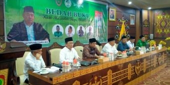 Dijuluki Kiai Multi Talenta, Buku Kiai Asep Dibedah di Kantor Gubernur Kalteng