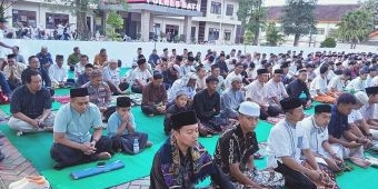 Salat Id Berjemaah di Mapolres, Kapolres dan Wali Kota Batu Tekankan Toleransi Wujudkan Batu Sae