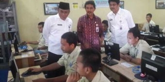 Kadispendik Jatim Pastikan UNBK SMK se-Jatim Berjalan Lancar