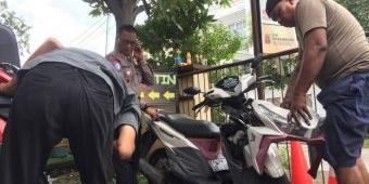 Polsek Gayungan Targetkan Pemasangan 100 Alarm Antimaling ke Motor Warga Selama 7 Hari
