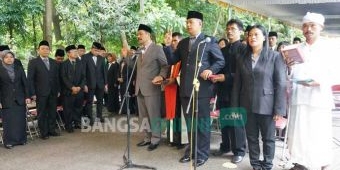 Bupati Jombang Lantik 669 Pejabat di TPA Banjardowo
