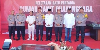 Kapolda Jatim Letakkan Batu Pertama Pembangunan RS Bhayangkara di Pamekasan