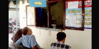 Material KTP Habis Warga Trenggalek Kecewa