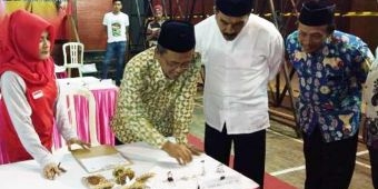 Bupati Indartato Berharap Terus Lestarikan Batu Akik