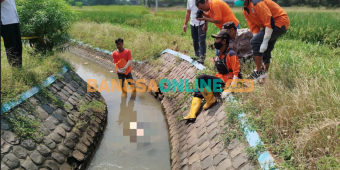 Bayi Perempuan Ditemukan Meninggal Terapung di Saluran Air Mojowarno Jombang