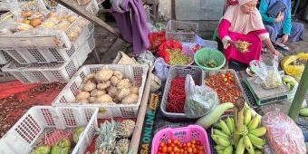 Harga Sembako Surabaya Hari Ini: Cabai Keriting dan Bawang Merah Turun