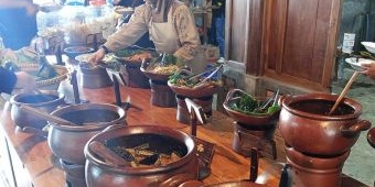 Resto Klothok Lawu Sarangan Hadirkan Pilihan Menu Tradisional dengan Harga Terjangkau