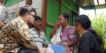 Rumah Dijual demi Obati Istri Stroke, Suyanto Bahagia Usai Dapat Bantuan Bupati Kediri