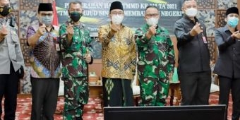 Penutupan TMMD ke-112, TNI Dukung Akselerasi Pembangunan di Pamekasan