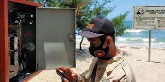 Diterpa Isu Potensi Tsunami, Warga Pesisir Blitar Selatan Tak Resah dan Terus Aktif Melaut