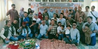 Potong 4 Tumpeng, KWG Ajak Istri Syukuran HPN ke-77 Tahun 2023