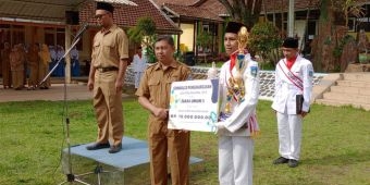 Membanggakan, Siswa SMAN Pronojiwo Juara Umum ke-5 Lomba Sains Nasional