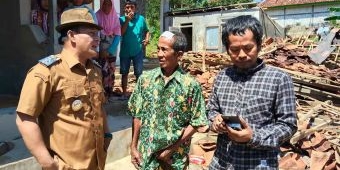 Pemkab Pamekasan Salurkan Bantuan untuk Warga Terdampak Angin Kencang di Palengaan