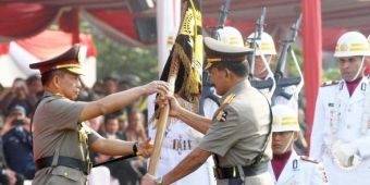 Jenderal Tito Karnavian Terima Tongkat Komando Kapolri, Badrodin: Selamat Bertugas Jenderal