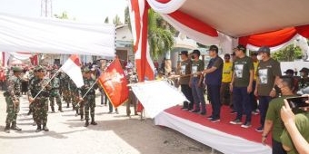 Bupati Lamongan Berangkatkan 287 Regu Gerak Jalan Perjuangan Napak Tilas Batalyon Mayangkara