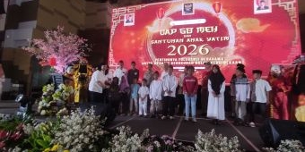 Cap Go Meh di Sidoarjo, Kolaborasi Siantar Top dan Baznas Serahkan Santunan ke 1.700 Anak Yatim