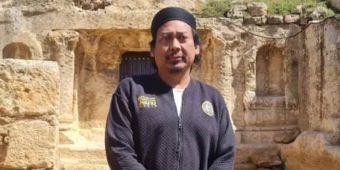 Yang Ilahi dan Yang Insani di Jalan Kramat